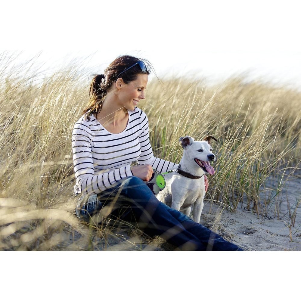 Flexi New Neon Dog Retractable Lead/ Tape/ Small/ 5m/ Green