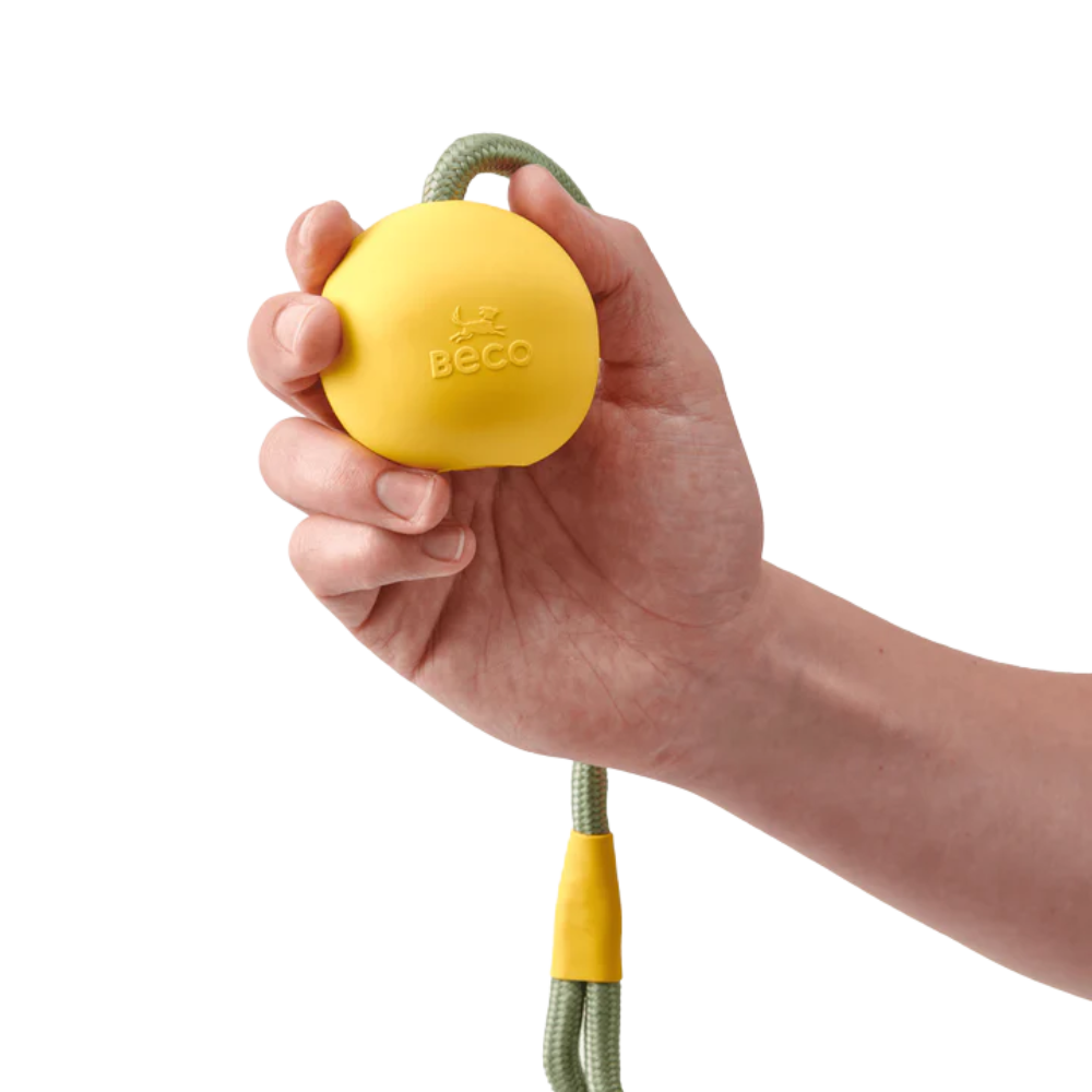 Beco Slinger Ball/ Yellow