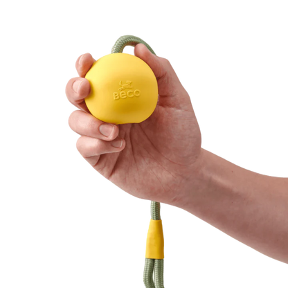 Beco Slinger Ball/ Yellow